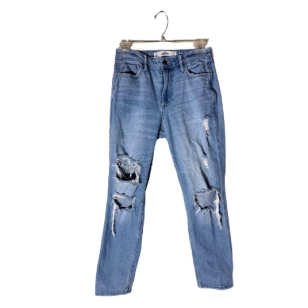 Hollister Curvy High-Rise Mom Jeans Distressed | W26 L27